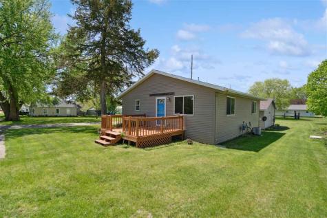 401 N 2nd Street Quasqueton IA 52326