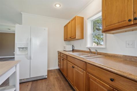 401 N 2nd Street Quasqueton IA 52326