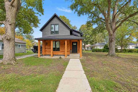 316 E Van Buren Washington IA 52353