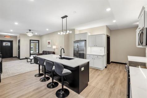 316 E Van Buren Washington IA 52353