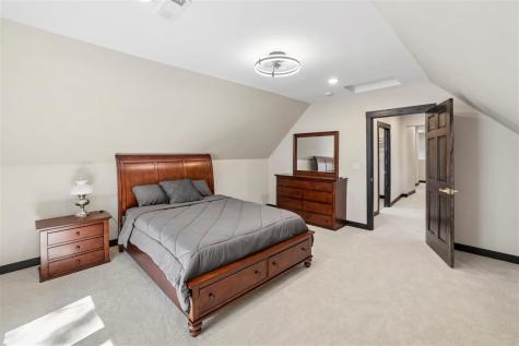 316 E Van Buren Washington IA 52353