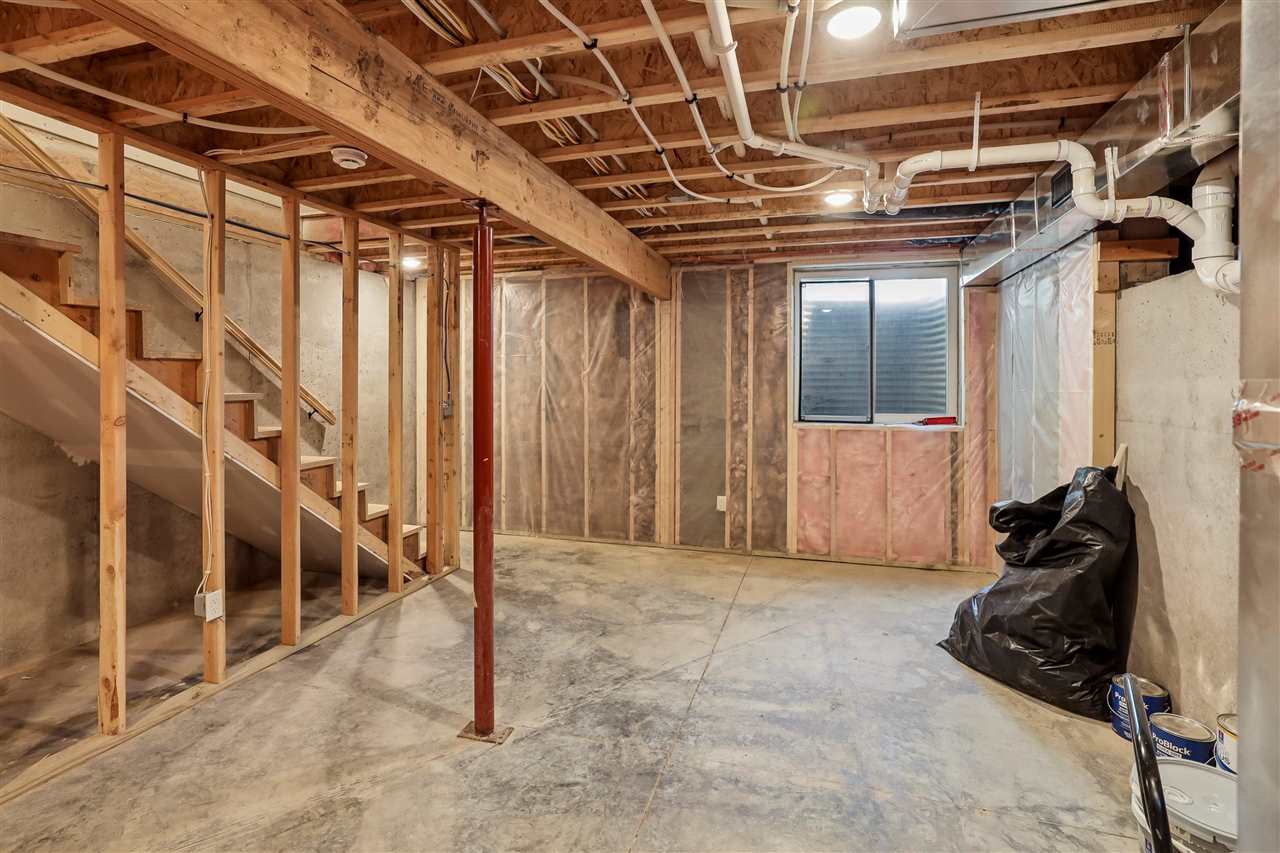316 E Van Buren Washington IA 52353