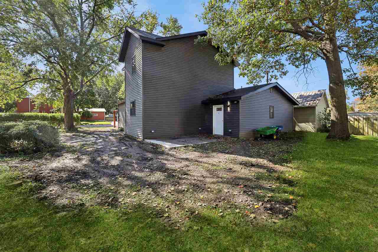 316 E Van Buren Washington IA 52353