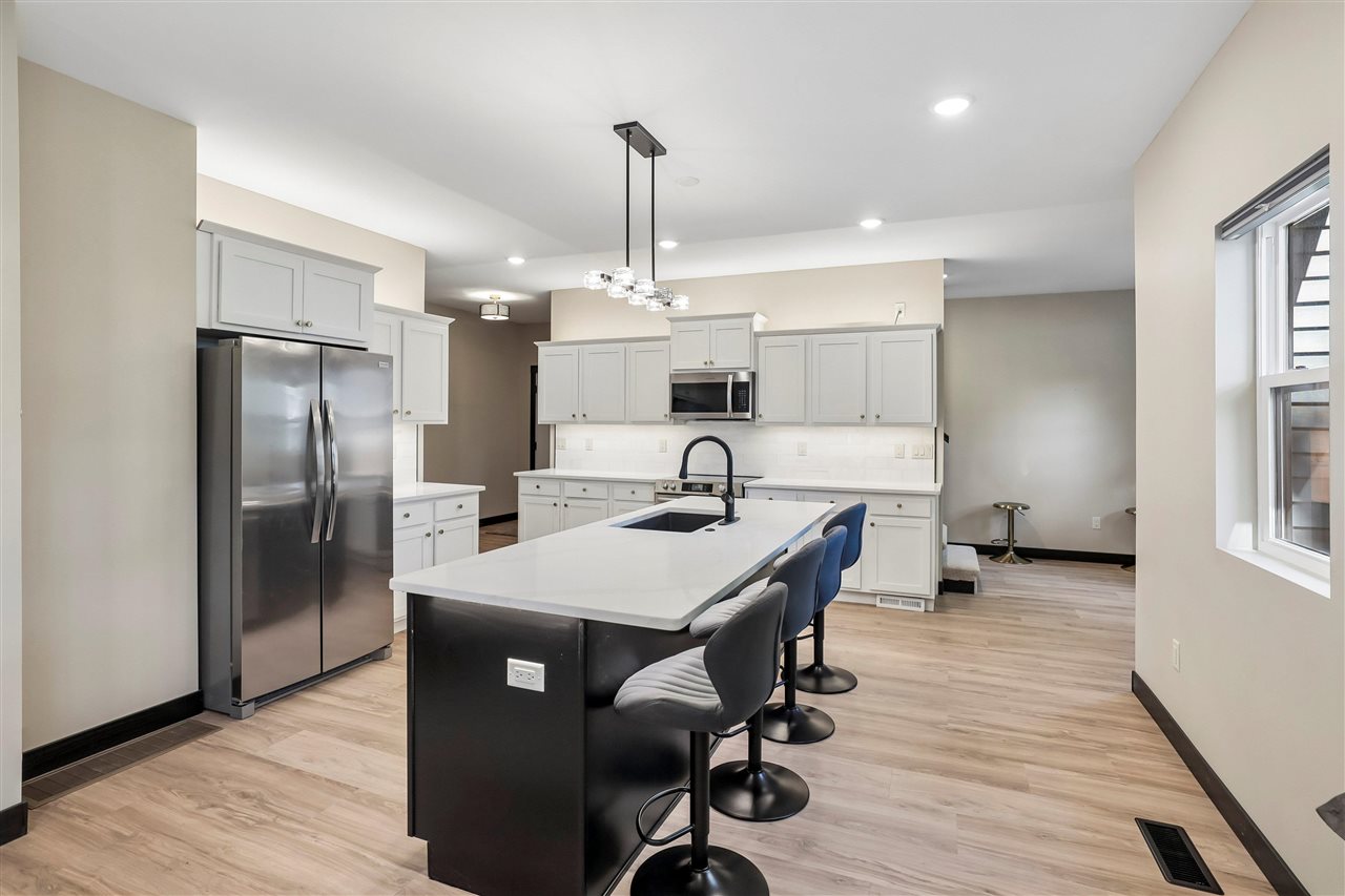 316 E Van Buren Washington IA 52353