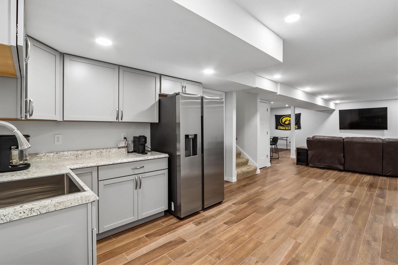 1960 Sherman Drive Iowa City IA 52240