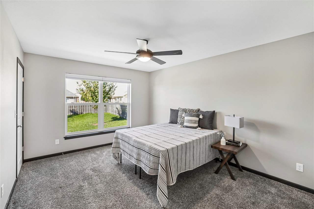 184 Kenton Way Williamsburg IA 52361