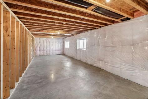 184 Kenton Way Williamsburg IA 52361