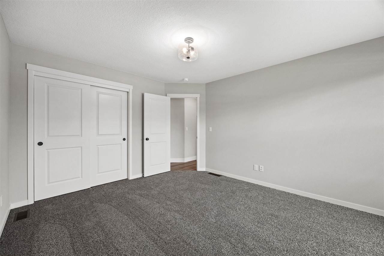 3660 Mclain Way Hiawatha IA 52233