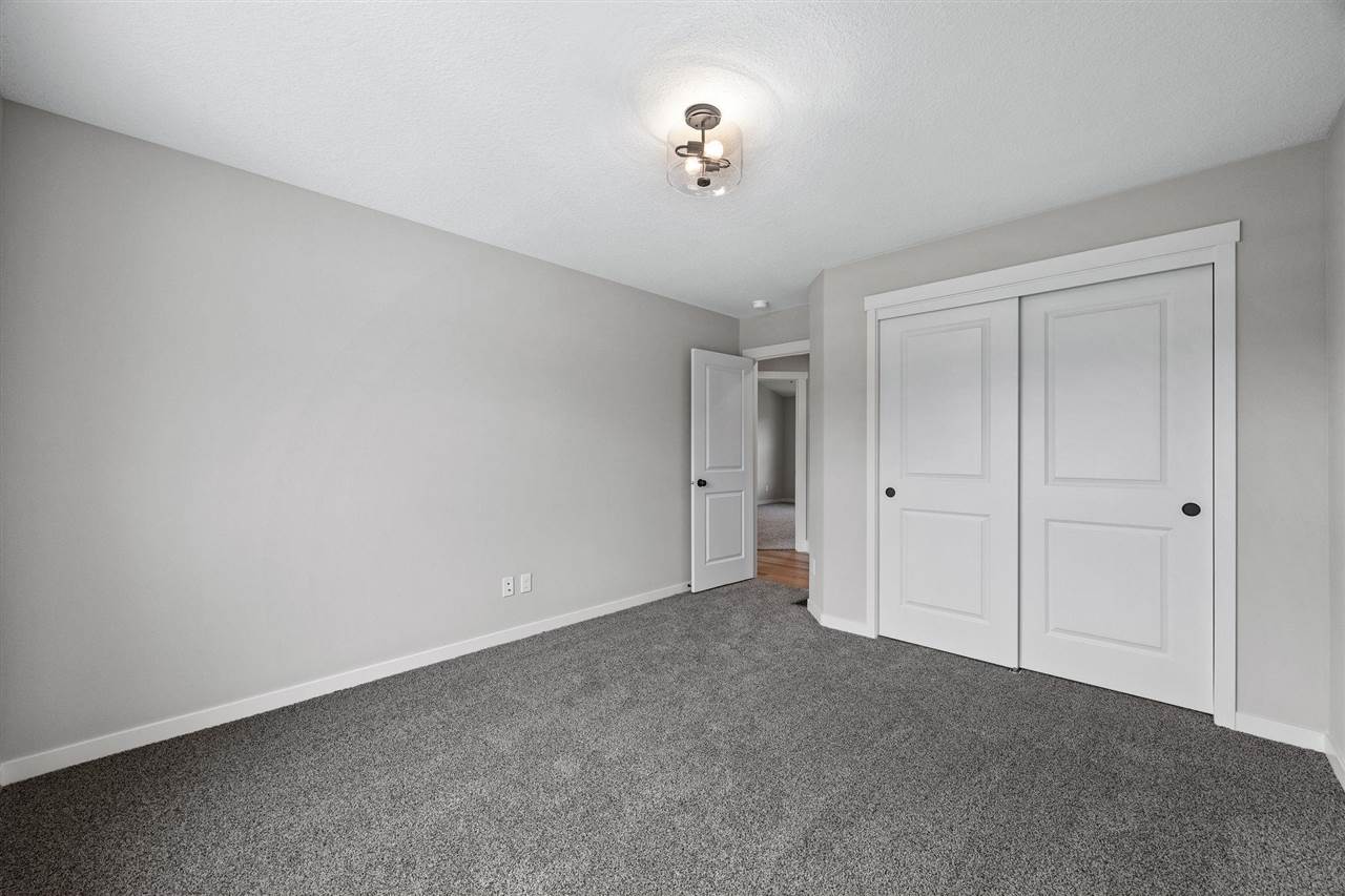 3660 Mclain Way Hiawatha IA 52233