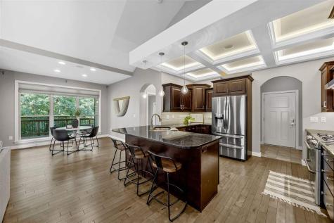 856 Sugar Loaf Circle Iowa City IA 52245