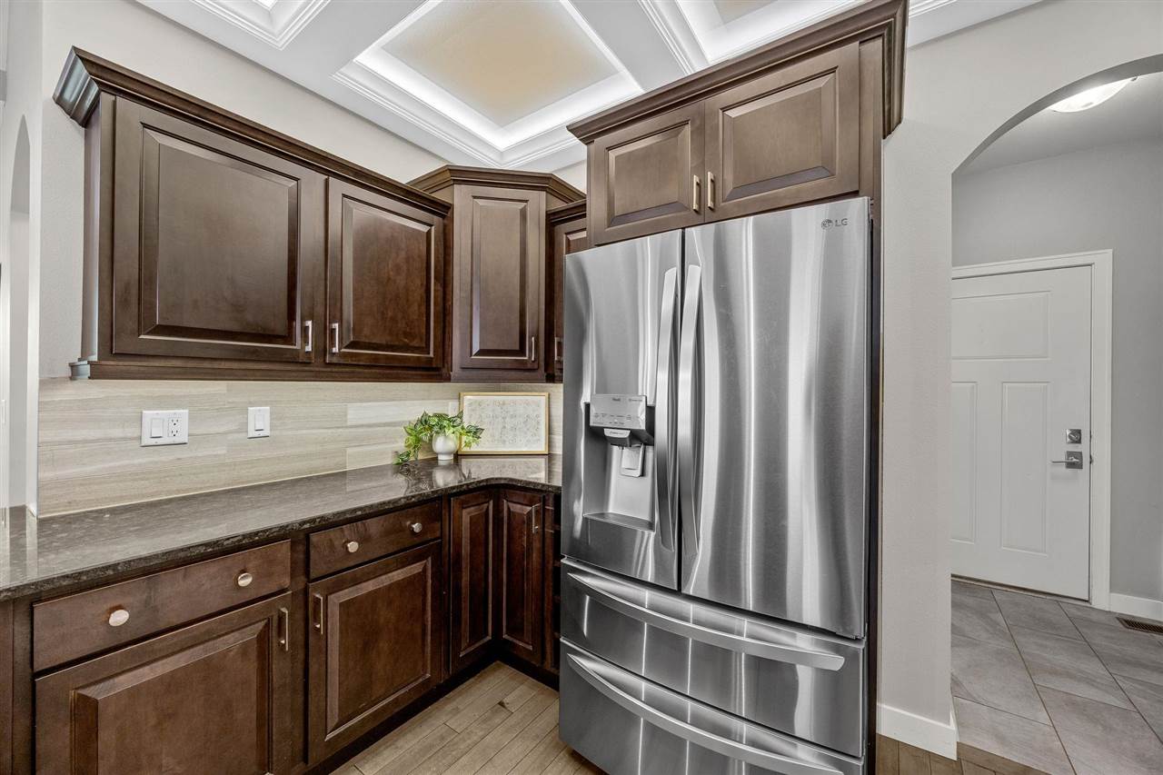 856 Sugar Loaf Circle Iowa City IA 52245