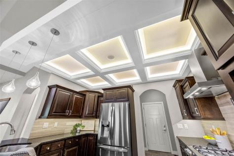 856 Sugar Loaf Circle Iowa City IA 52245