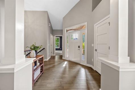 856 Sugar Loaf Circle Iowa City IA 52245