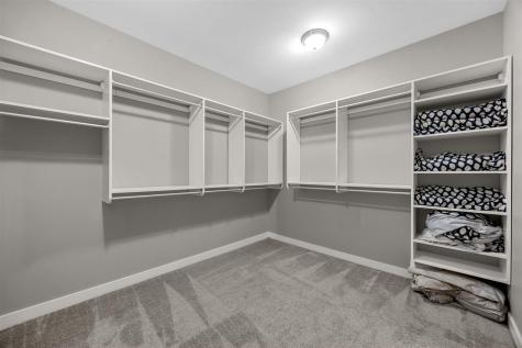 856 Sugar Loaf Circle Iowa City IA 52245