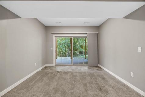 856 Sugar Loaf Circle Iowa City IA 52245