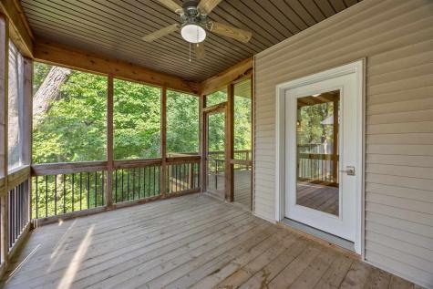 856 Sugar Loaf Circle Iowa City IA 52245