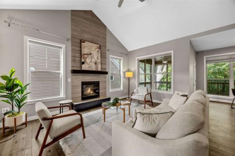 856 Sugar Loaf Circle Iowa City IA 52245