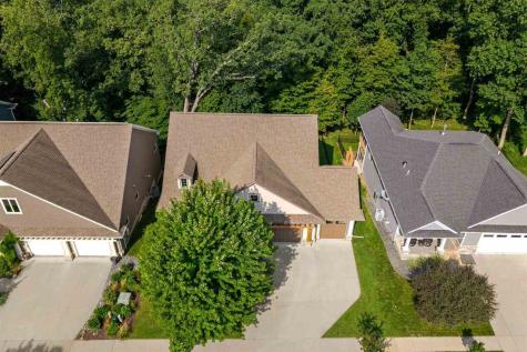 856 Sugar Loaf Circle Iowa City IA 52245