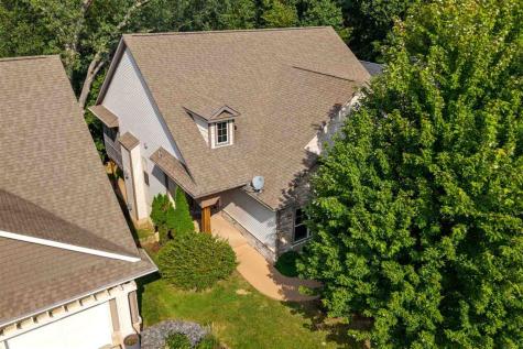 856 Sugar Loaf Circle Iowa City IA 52245