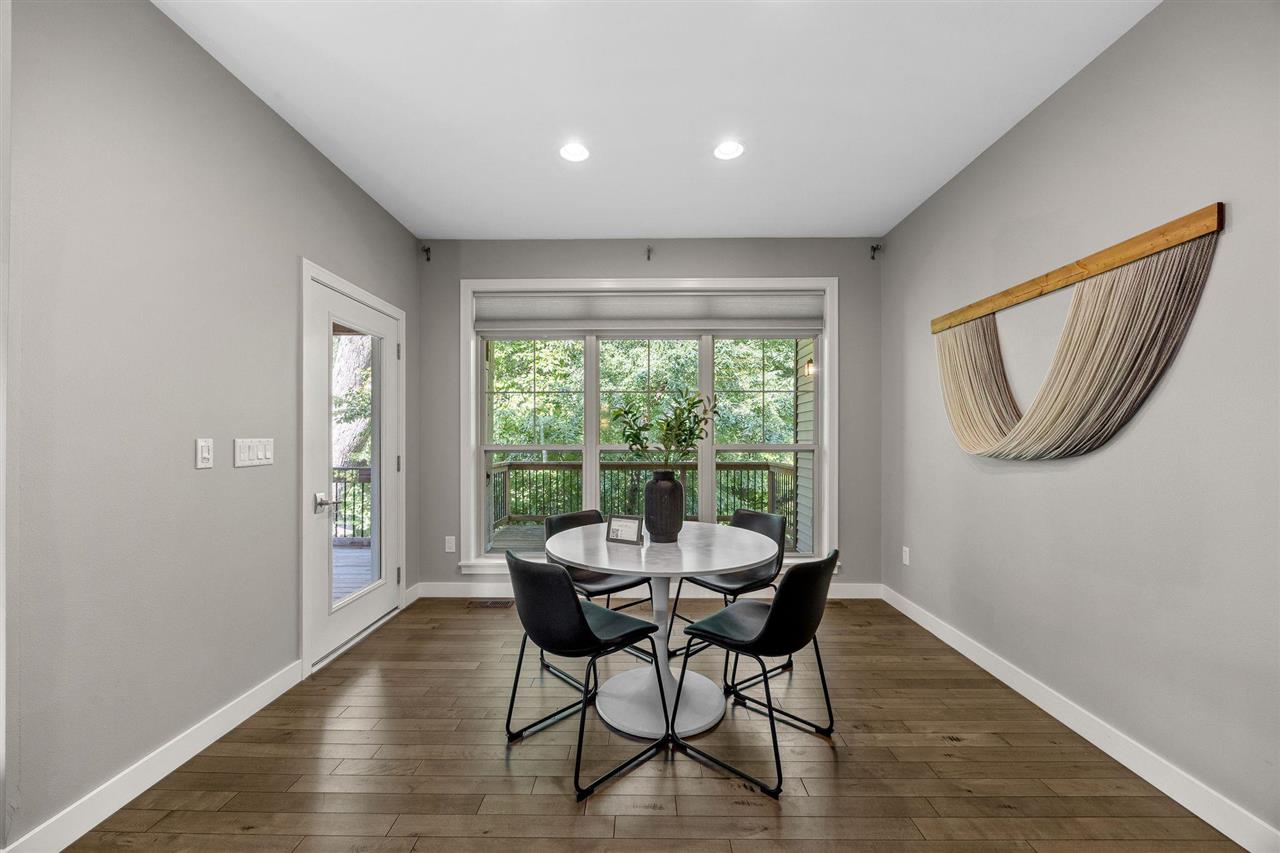 856 Sugar Loaf Circle Iowa City IA 52245