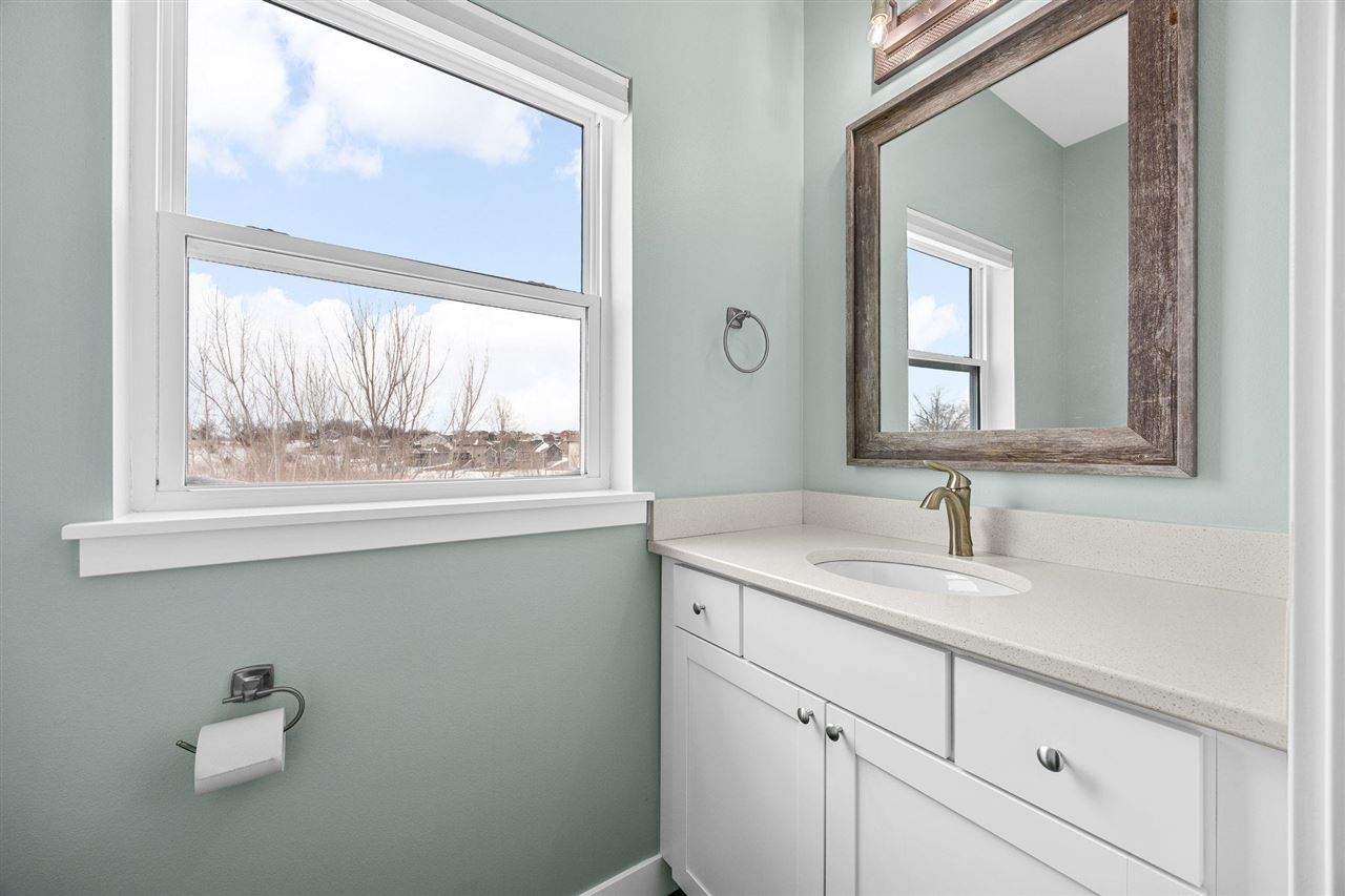 212 Sedona Street Iowa City IA 52246