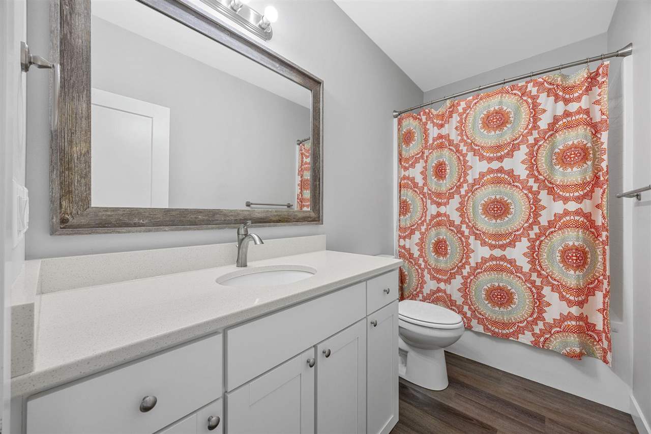 212 Sedona Street Iowa City IA 52246