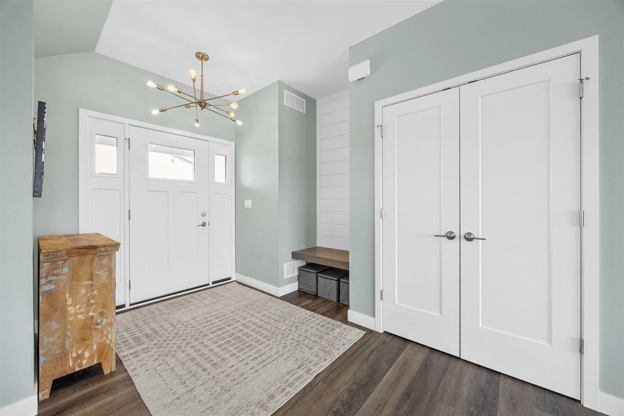 212 Sedona Street Iowa City IA 52246