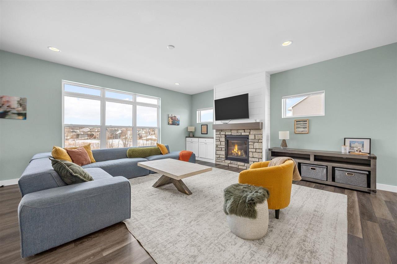 212 Sedona Street Iowa City IA 52246