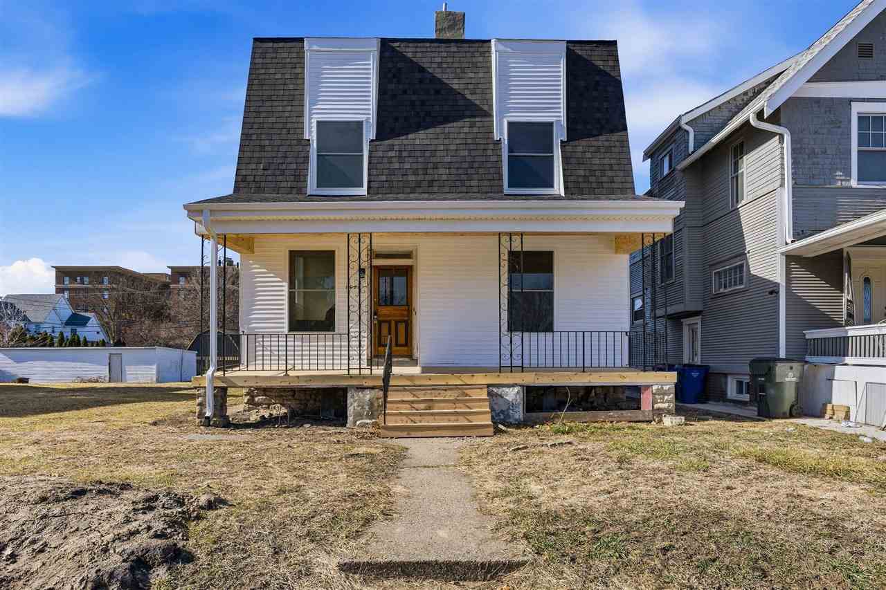 1426 3rd Avenue SE Cedar Rapids IA 52403