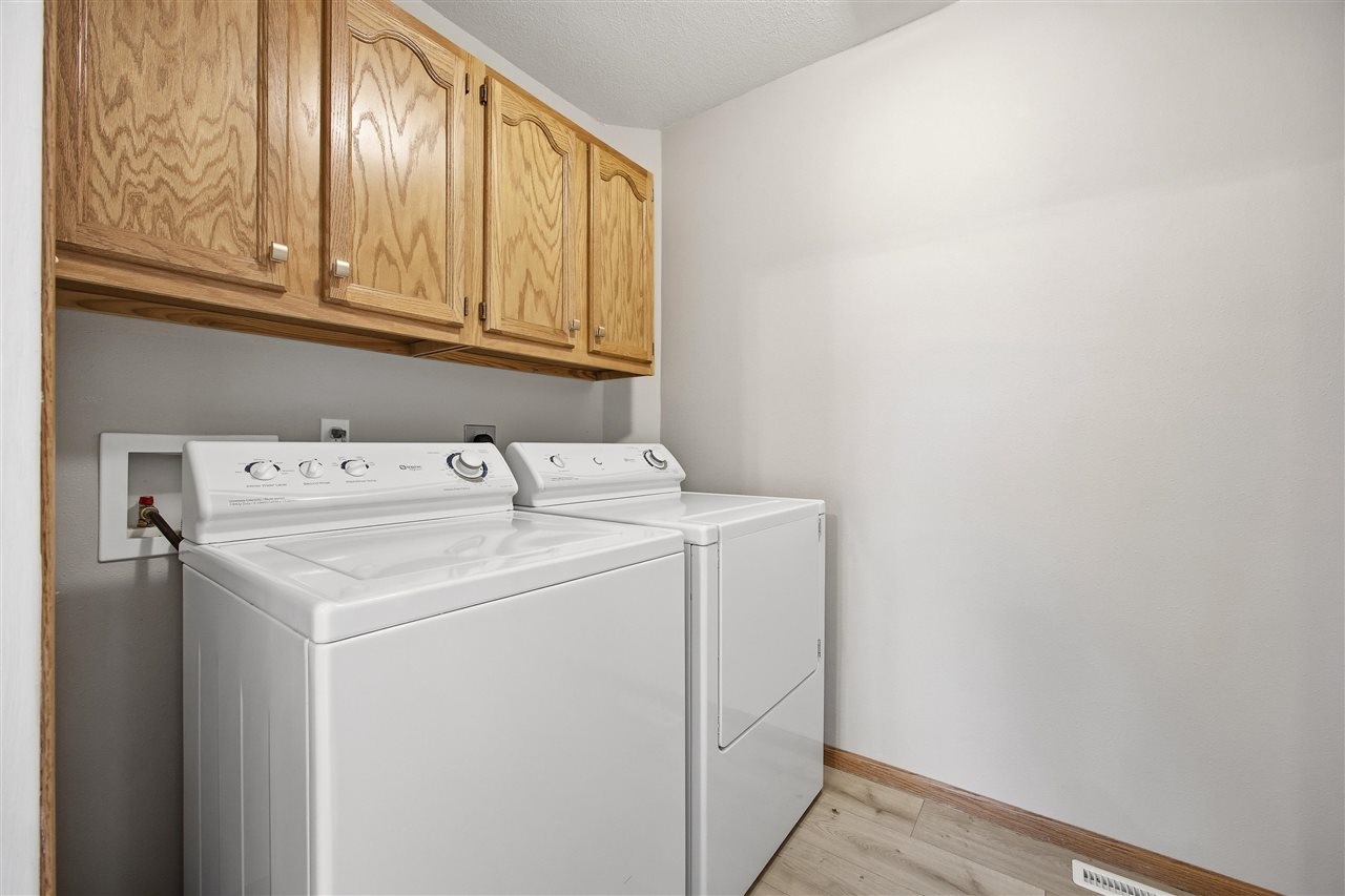 1485 Walker Way Coralville IA 52241