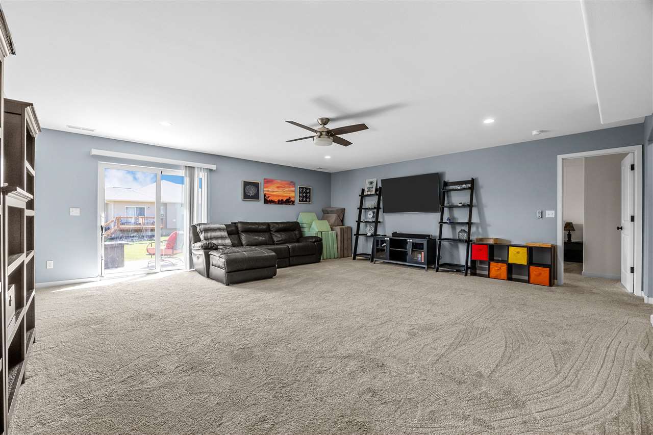 860 Jessie Street North Liberty IA 52317