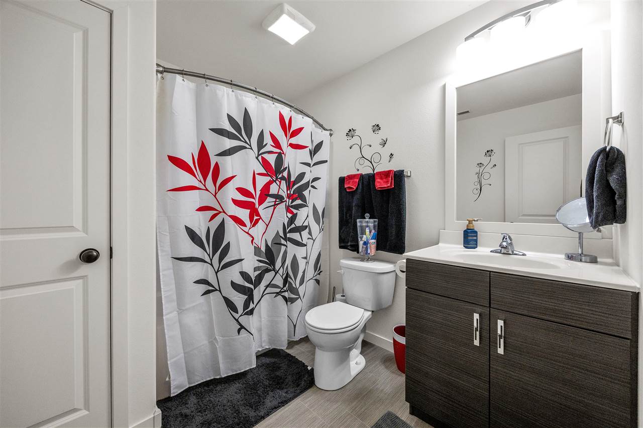 860 Jessie Street North Liberty IA 52317