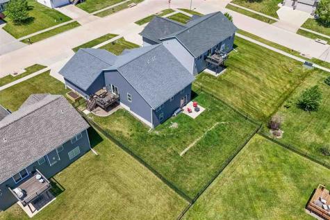 860 Jessie Street North Liberty IA 52317