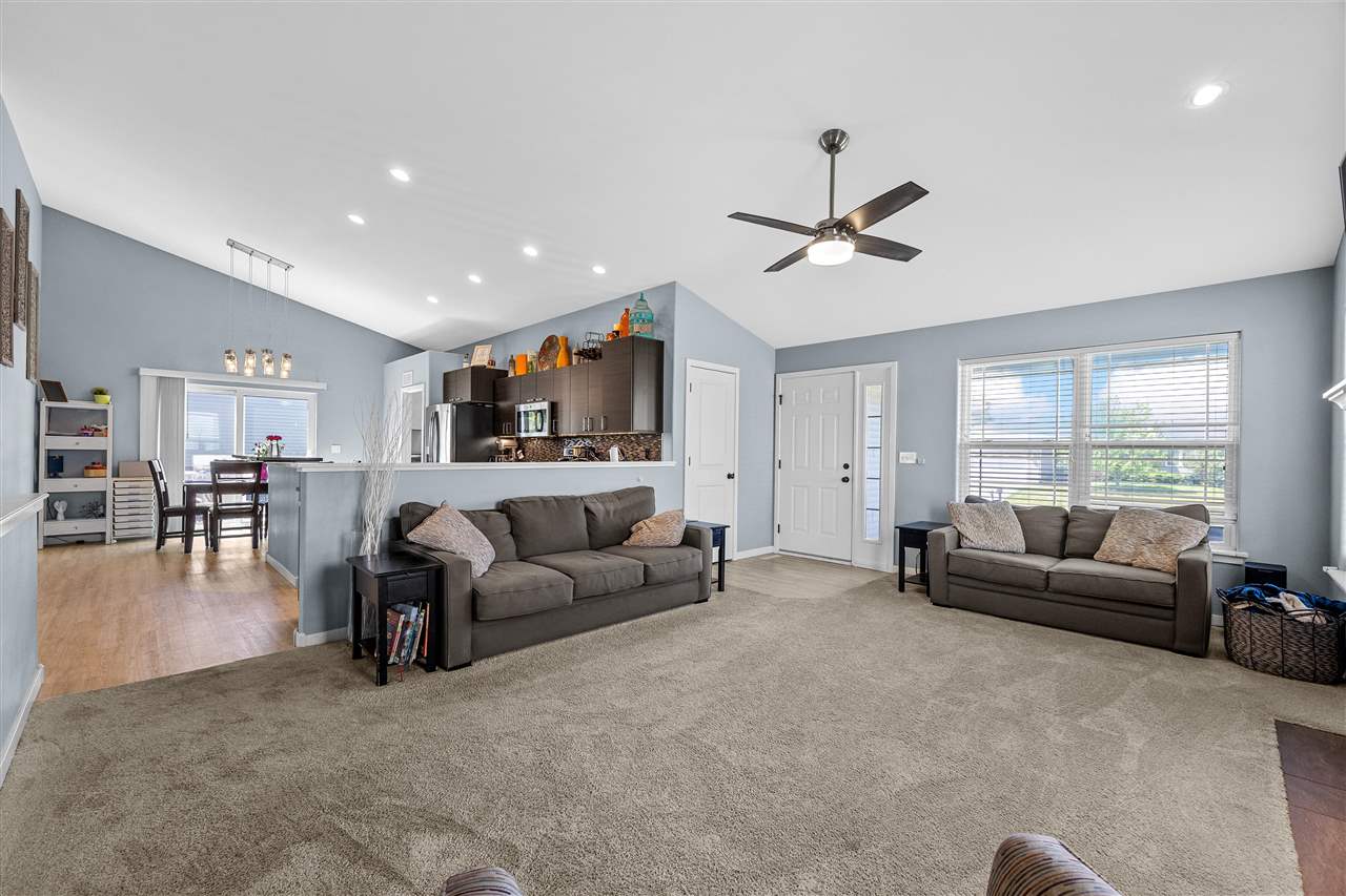 860 Jessie Street North Liberty IA 52317