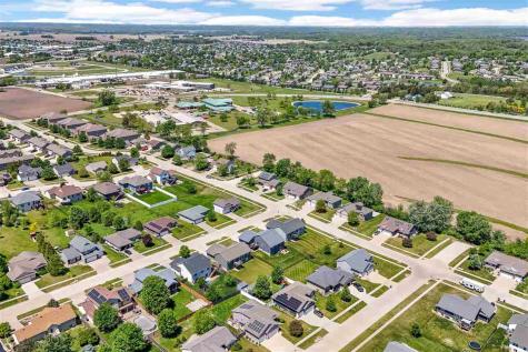 860 Jessie Street North Liberty IA 52317