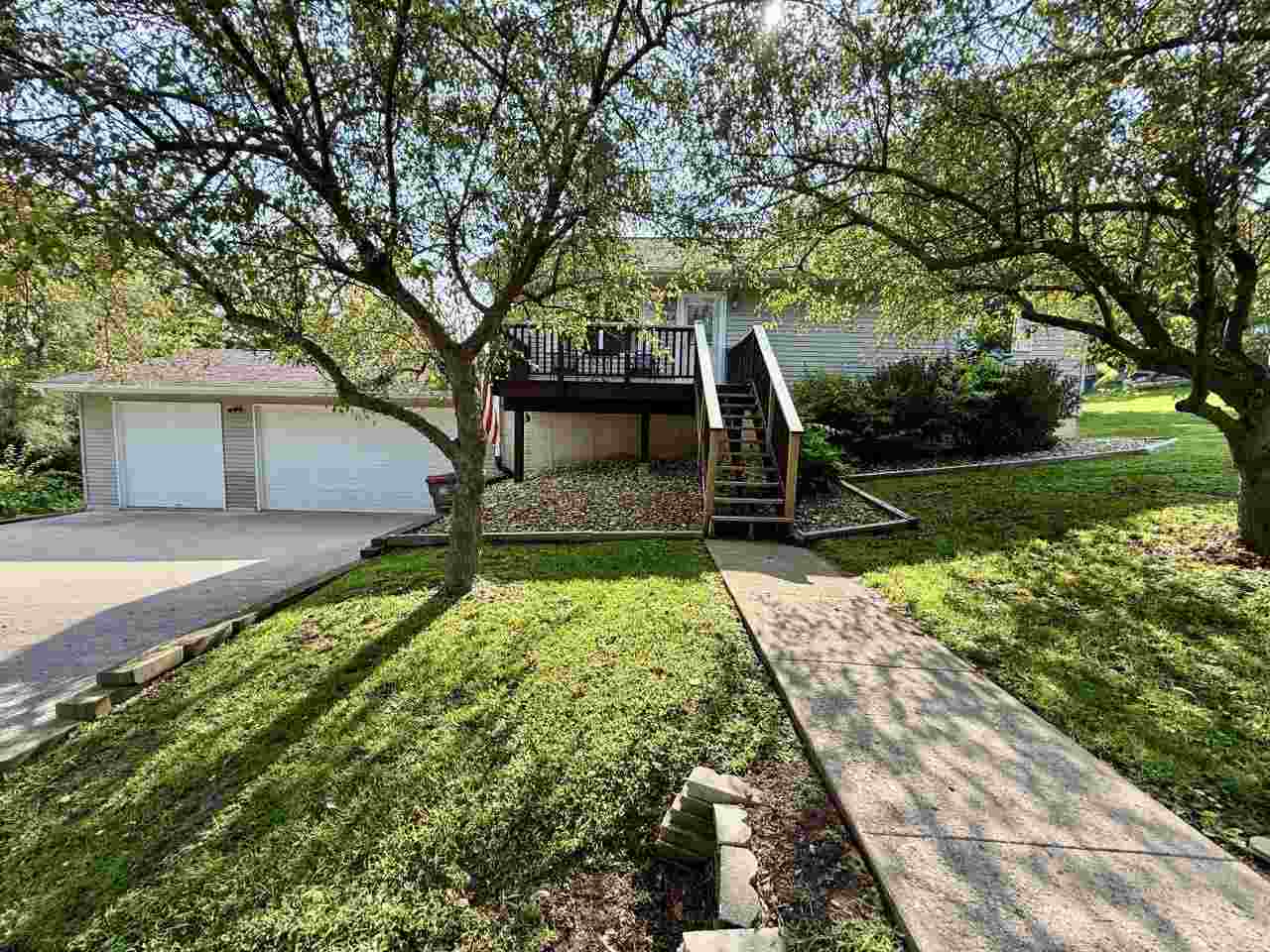 218 S High Avenue Oxford IA 52322