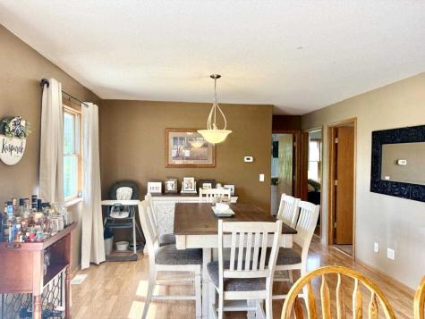 218 S High Avenue Oxford IA 52322