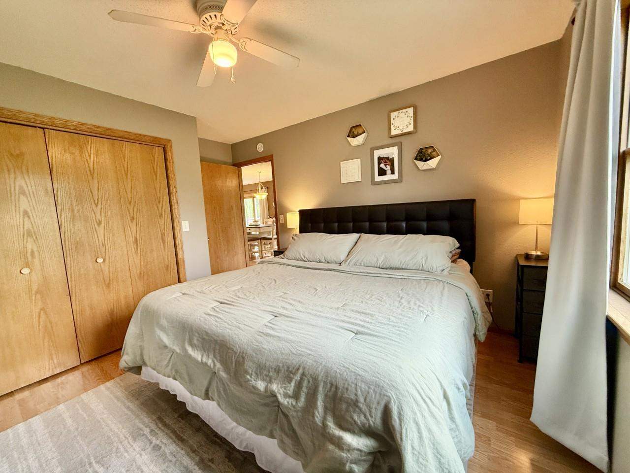 218 S High Avenue Oxford IA 52322