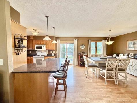 218 S High Avenue Oxford IA 52322