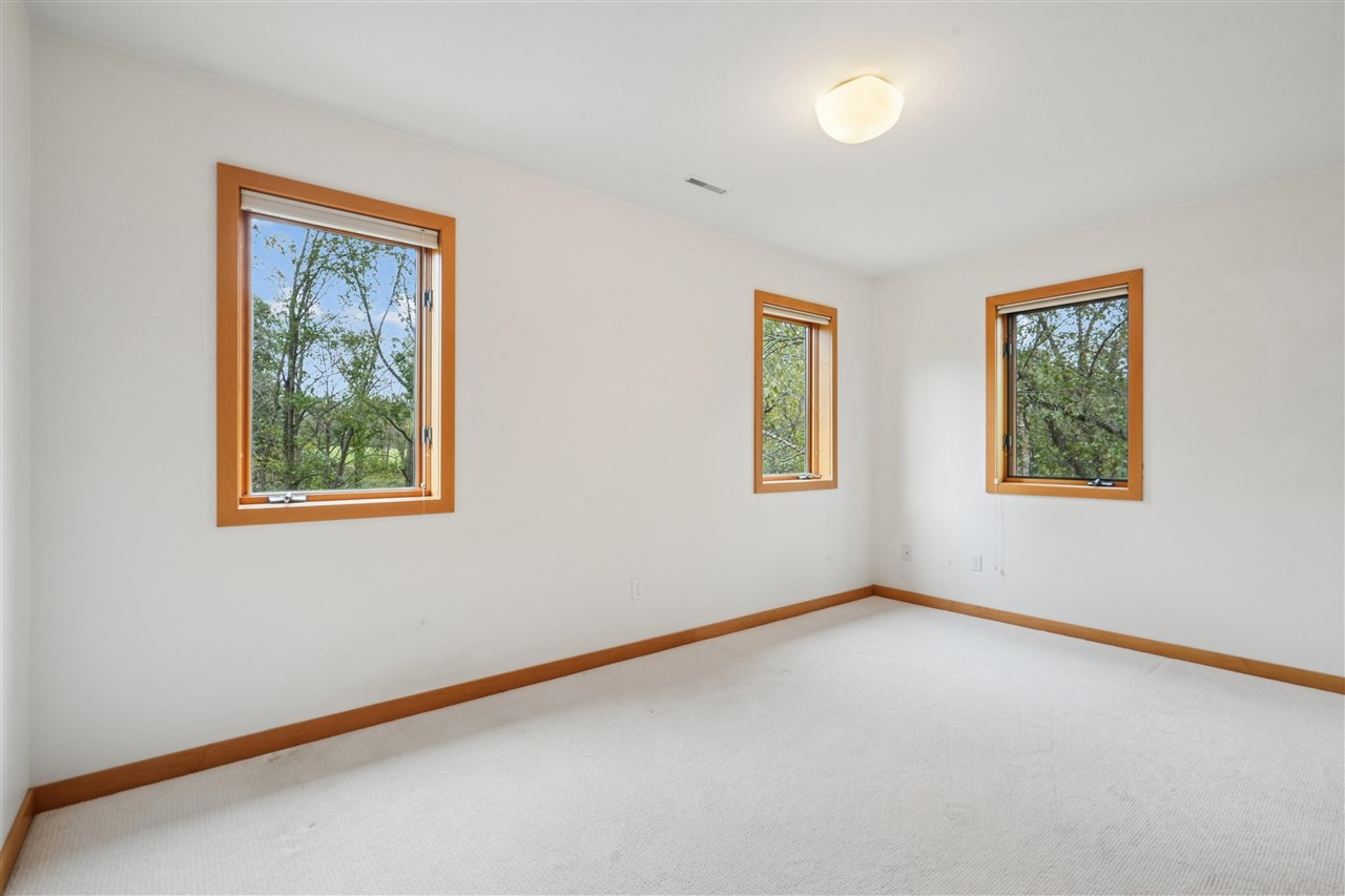 17 Briar Ridge Drive NE Iowa City IA 52240