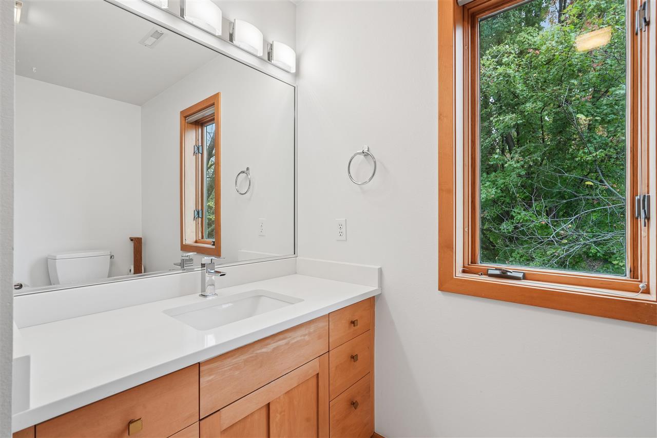 17 Briar Ridge Drive NE Iowa City IA 52240