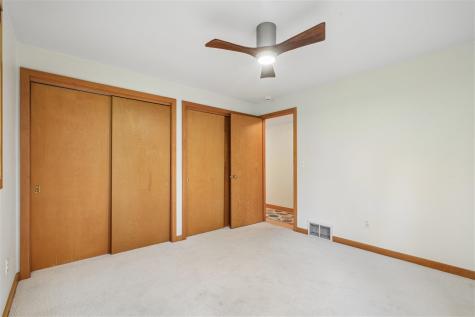 17 Briar Ridge Drive NE Iowa City IA 52240