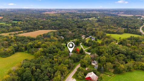 17 Briar Ridge Drive NE Iowa City IA 52240