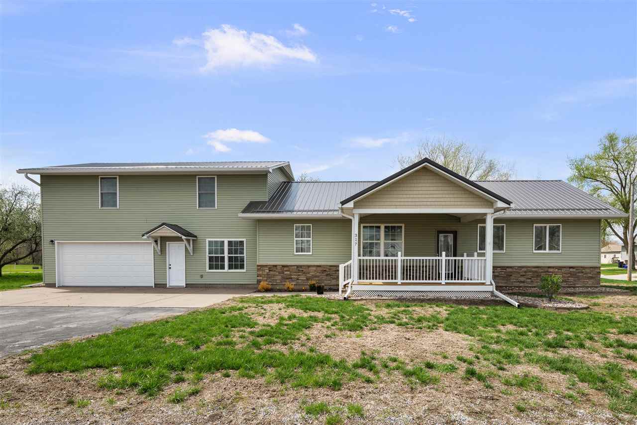 317 S Walnut Street Wilton IA 52778