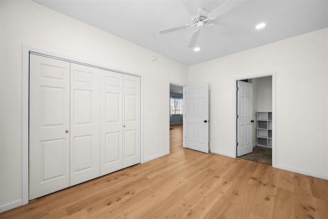 317 S Walnut Street Wilton IA 52778