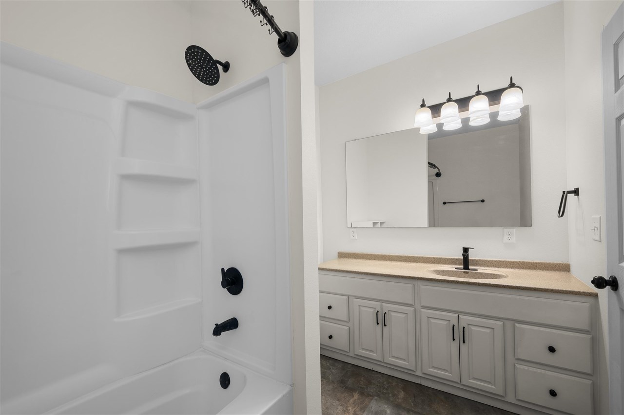 317 S Walnut Street Wilton IA 52778
