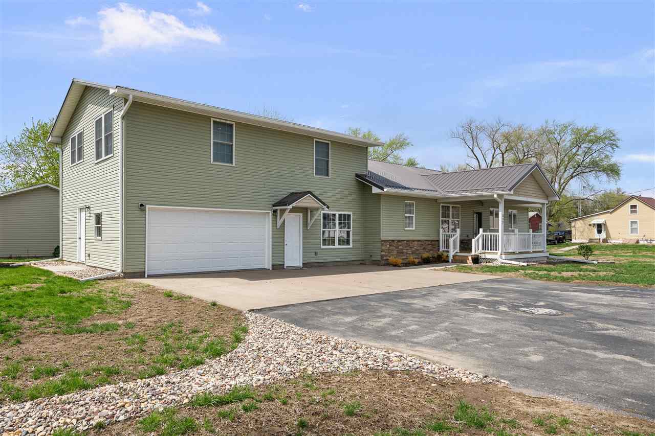 317 S Walnut Street Wilton IA 52778