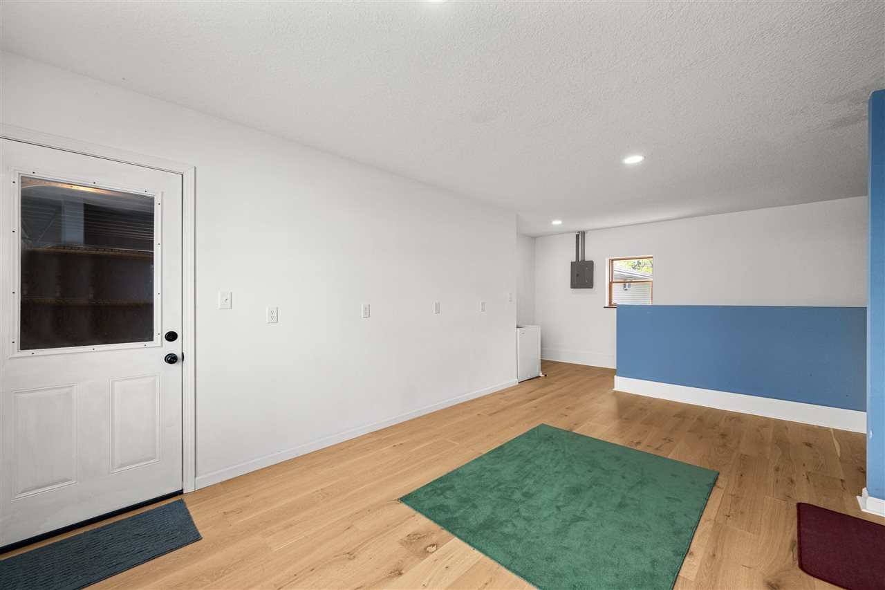 317 S Walnut Street Wilton IA 52778