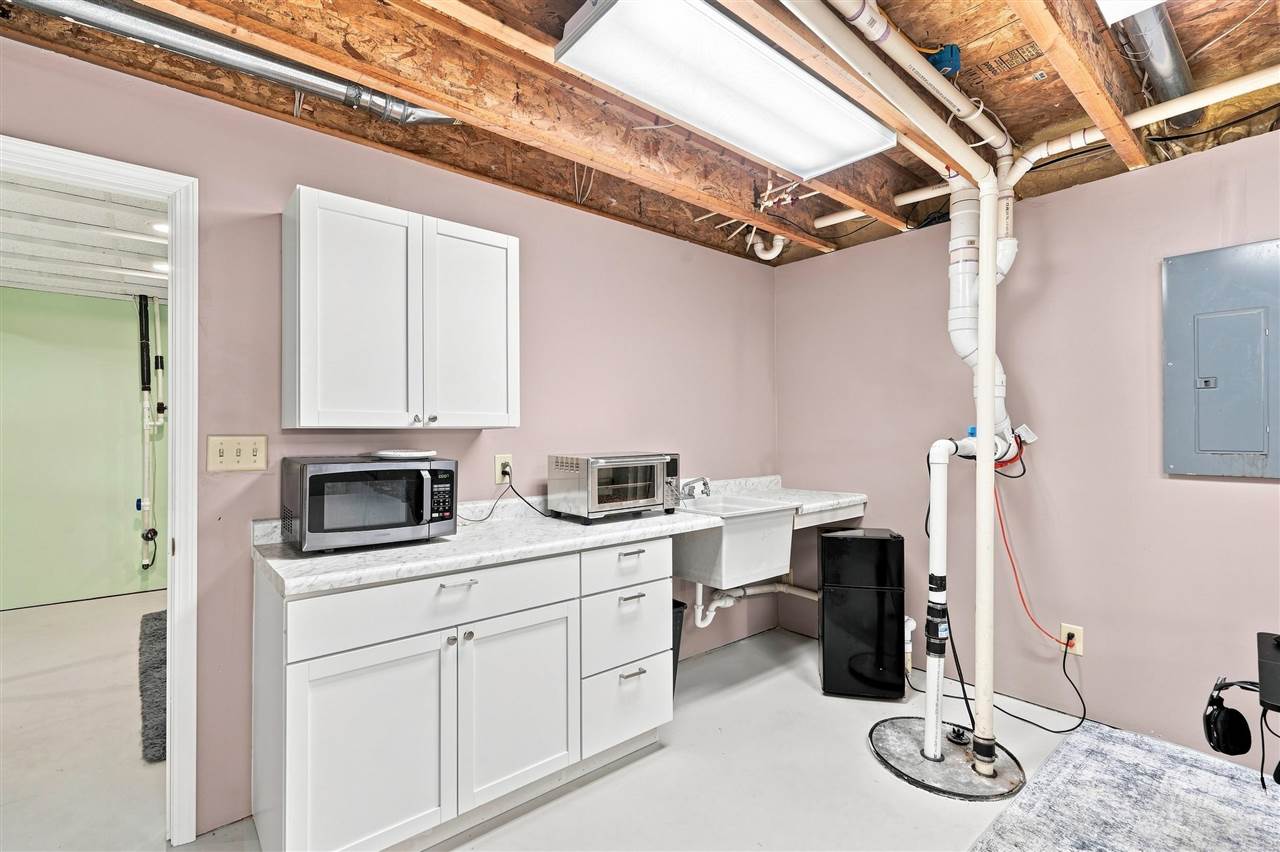 1660 200th Street West Chester IA 52359