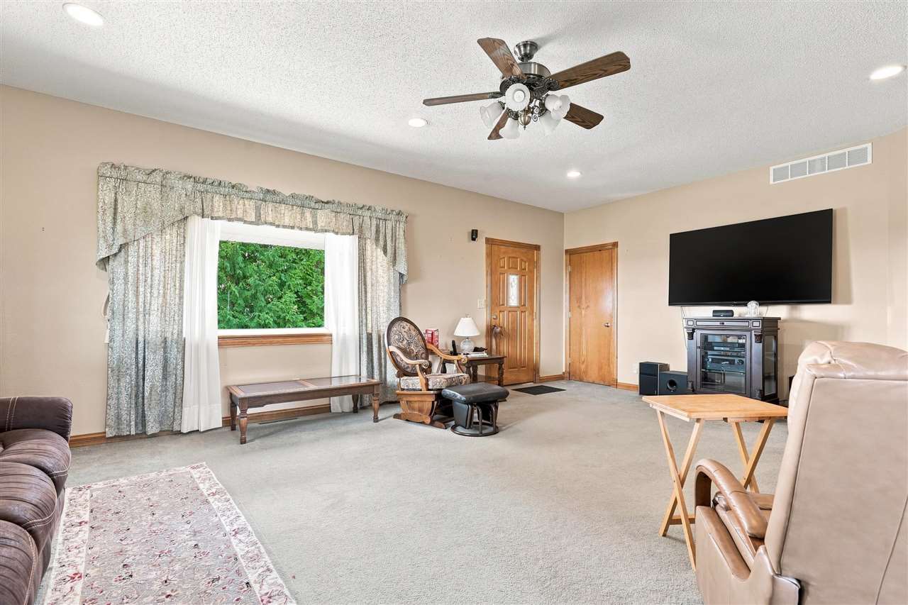 1660 200th Street West Chester IA 52359